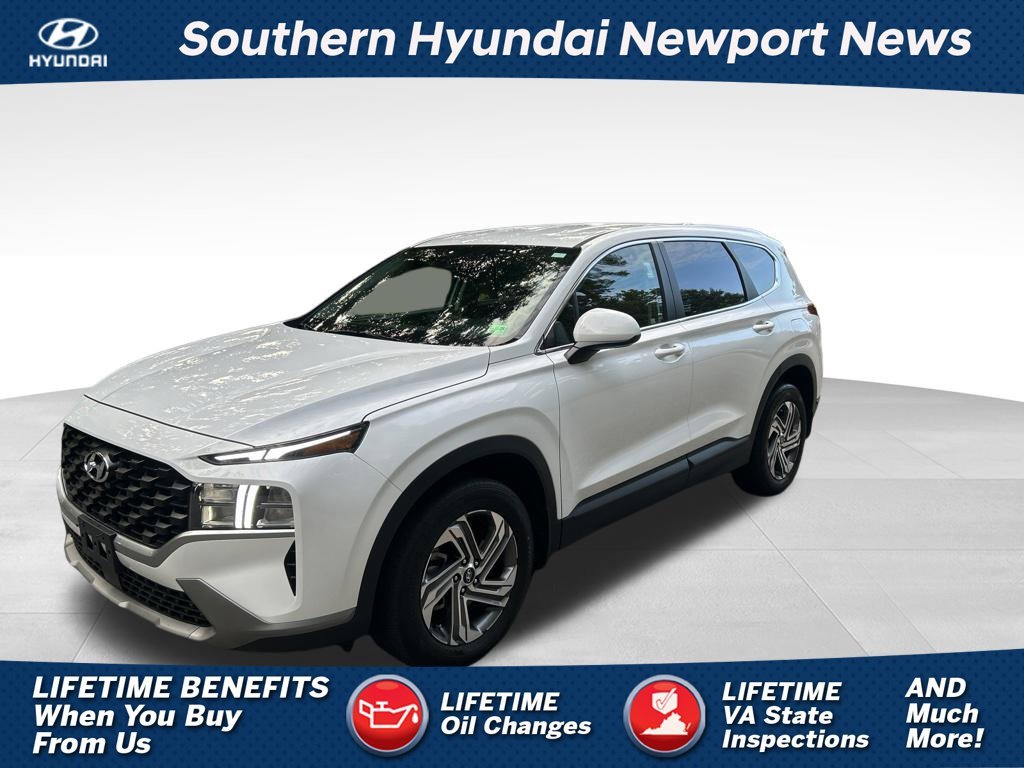 Used 2023 White Hyundai SE image 1