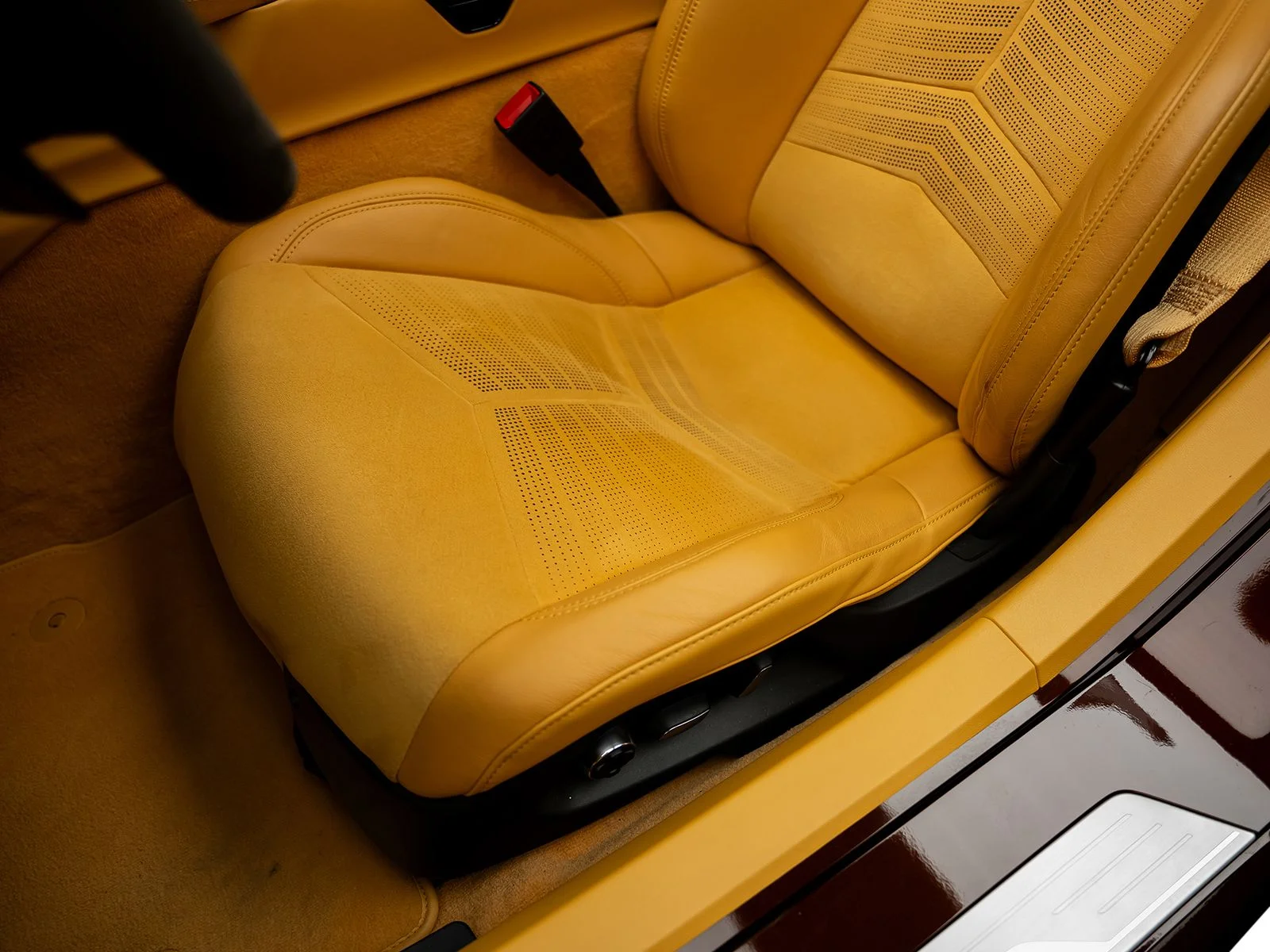 Used 2022 Brown Chevrolet Stingray image 34