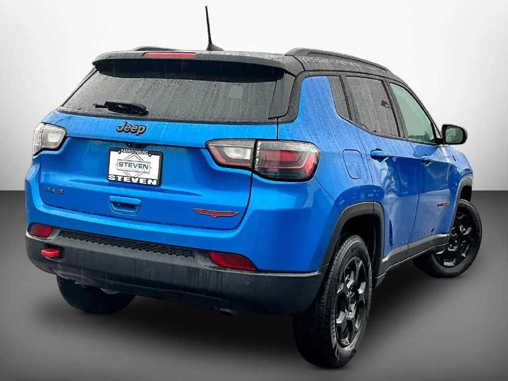 Used 2023 Blue Jeep Trailhawk image 5