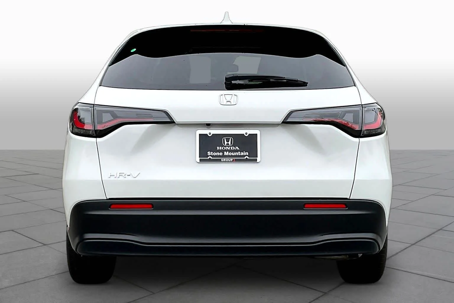 New 2027 Platinum White Pearl Honda LX image 4