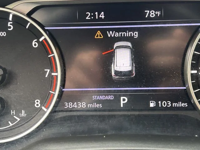 Used 2021 White Nissan SL image 37