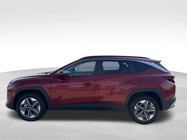 Used 2025 Red Hyundai SEL image 13