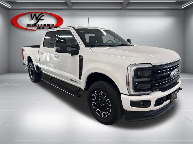 New 2026 Star White Metallic Tri-Coat Ford F-250® Platinum® image 20