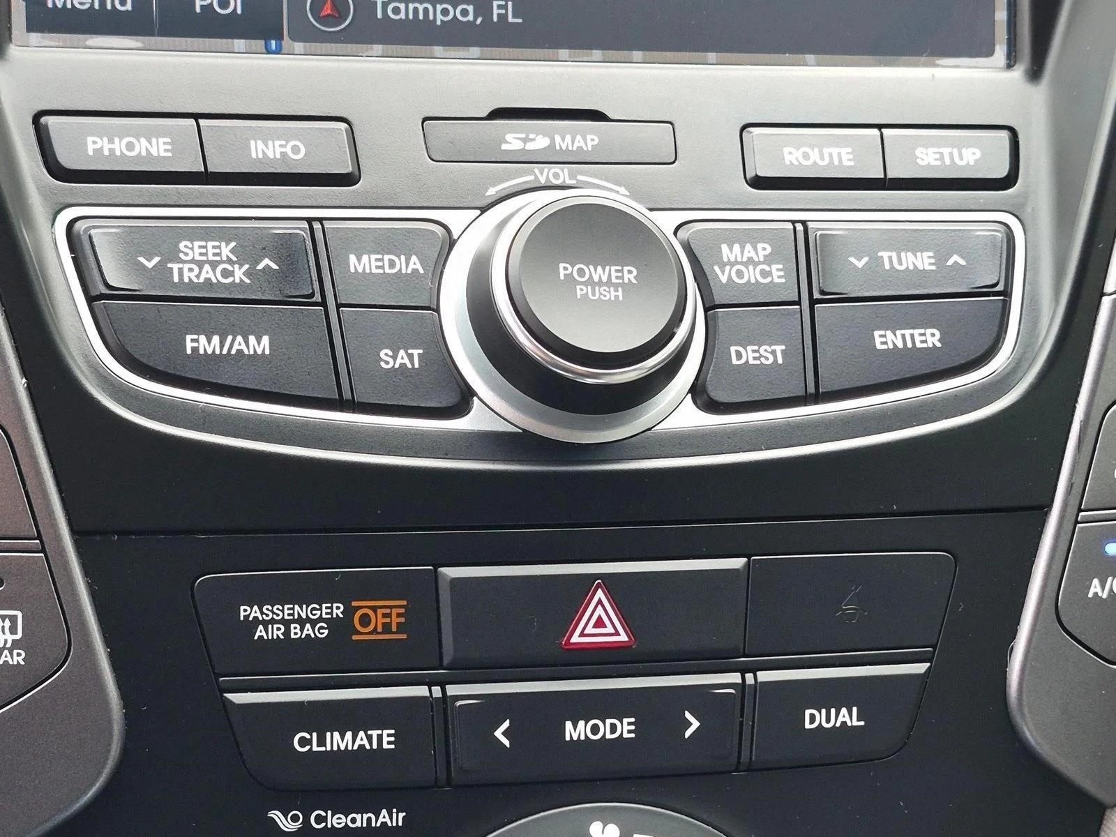 Used 2015 Frost White Pearl Hyundai  image 8