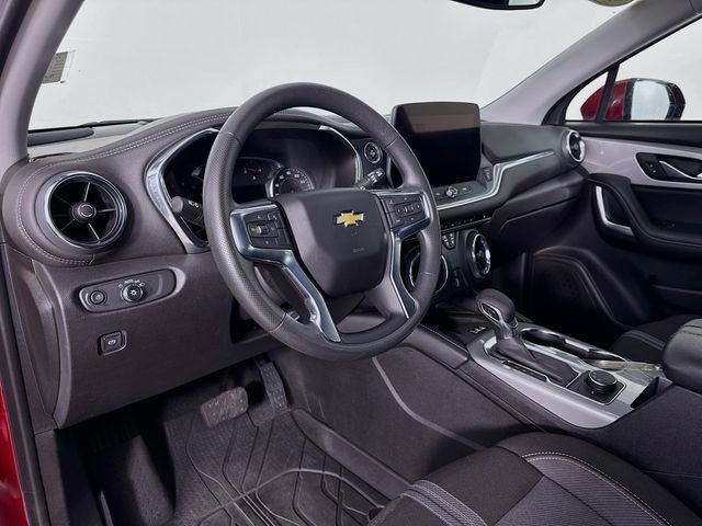 Photo 9