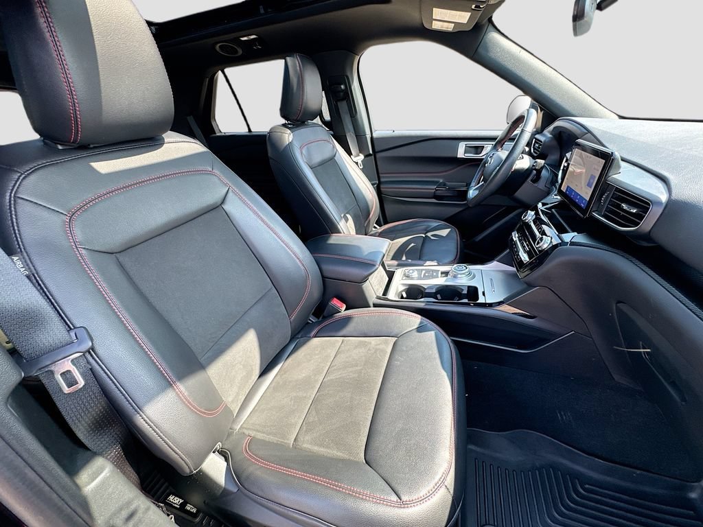 2023 Ford Explorer ST Line - Photo 32