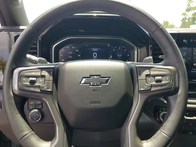 Used 2025 Cypress Gray Chevrolet ZR2 image 11