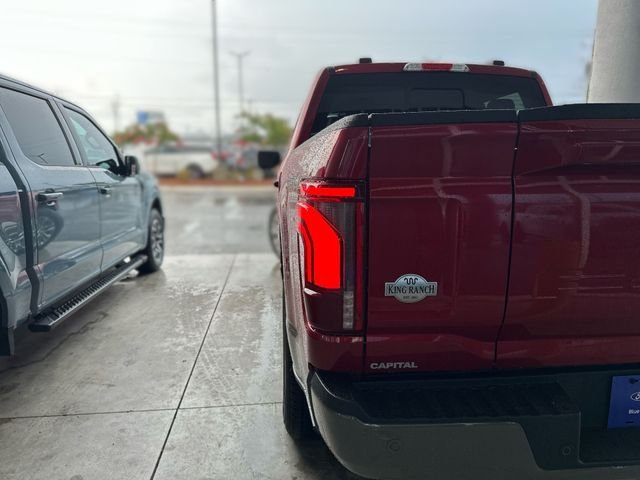Used 2025  Ford King Ranch image 26