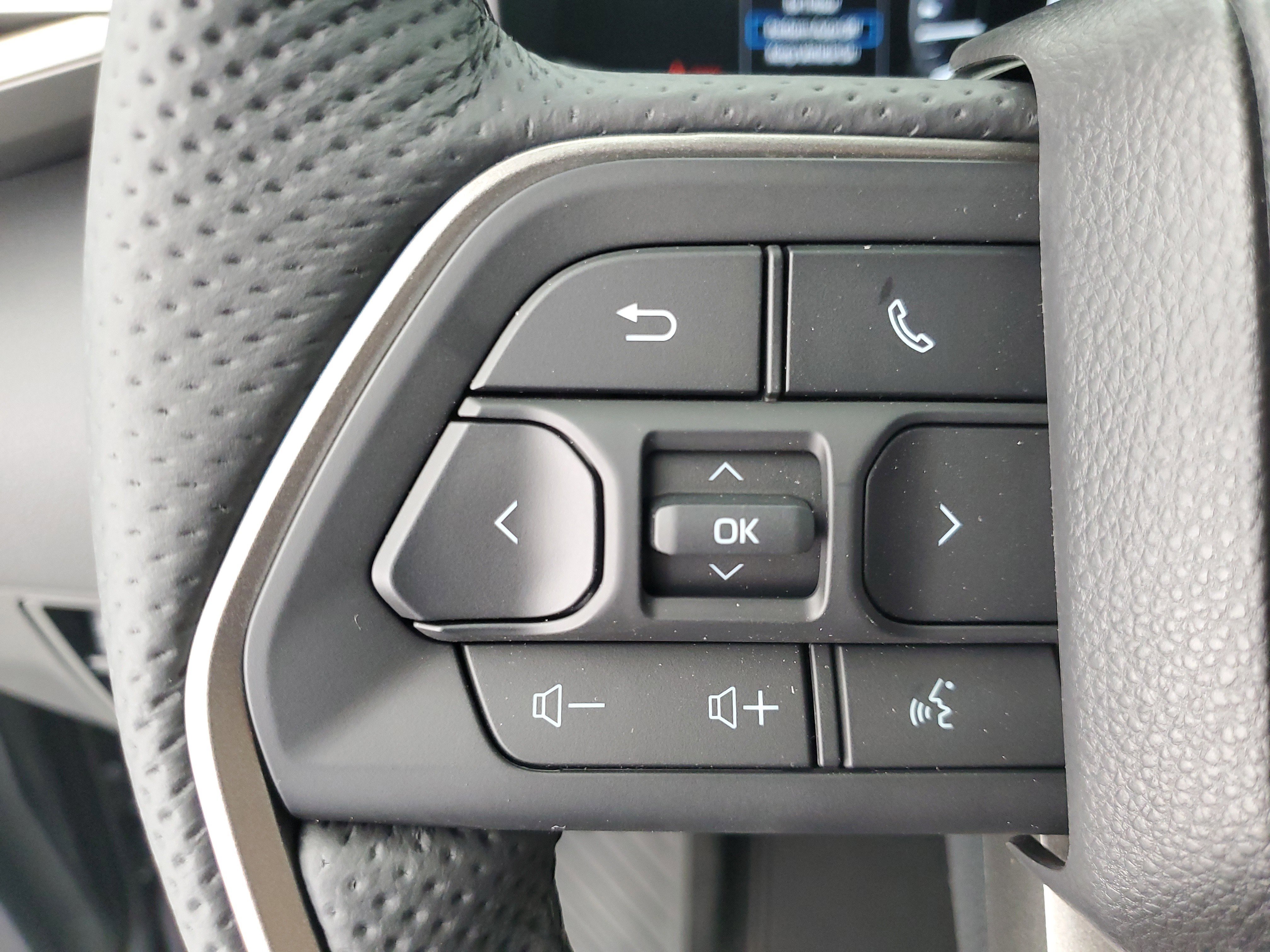 2026 Toyota Tundra Limited - Photo 23
