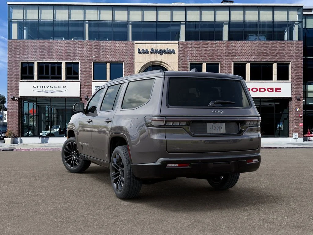New 2026 Baltic-Gray Metallic Clear-Coat Exterior Paint Jeep Summit Obsidian image 3