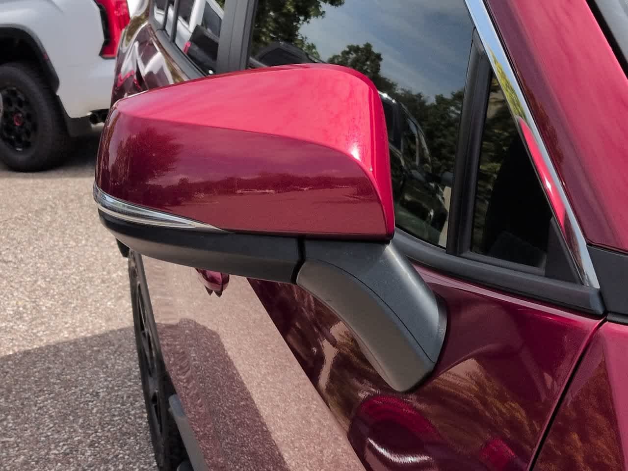 Certified Used 2021 Ruby Flare Pearl Toyota XLE image 12