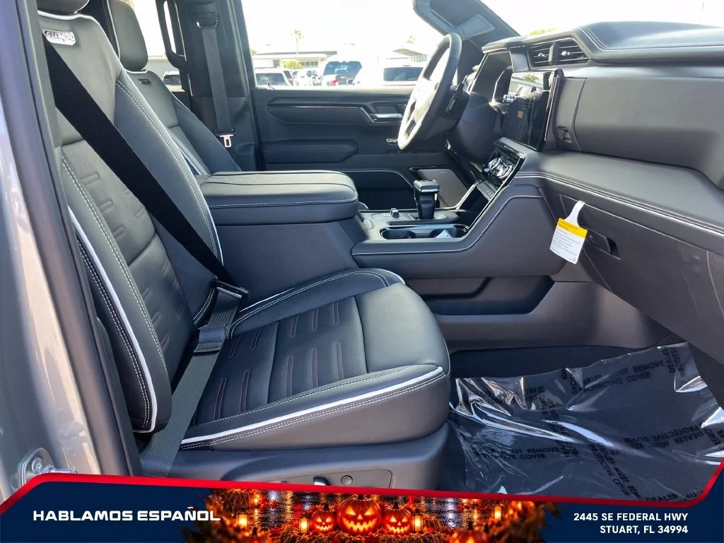 New 2026 Sterling Metallic GMC AT4X image 19