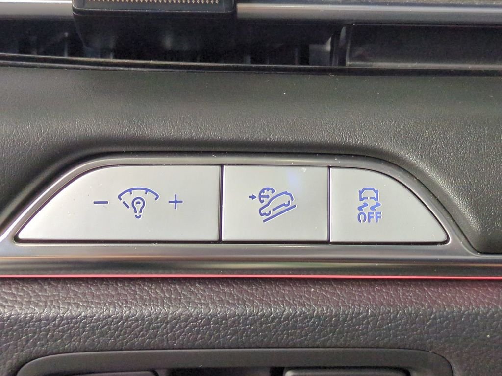 2025 GENESIS GV80 Standard - Photo 29