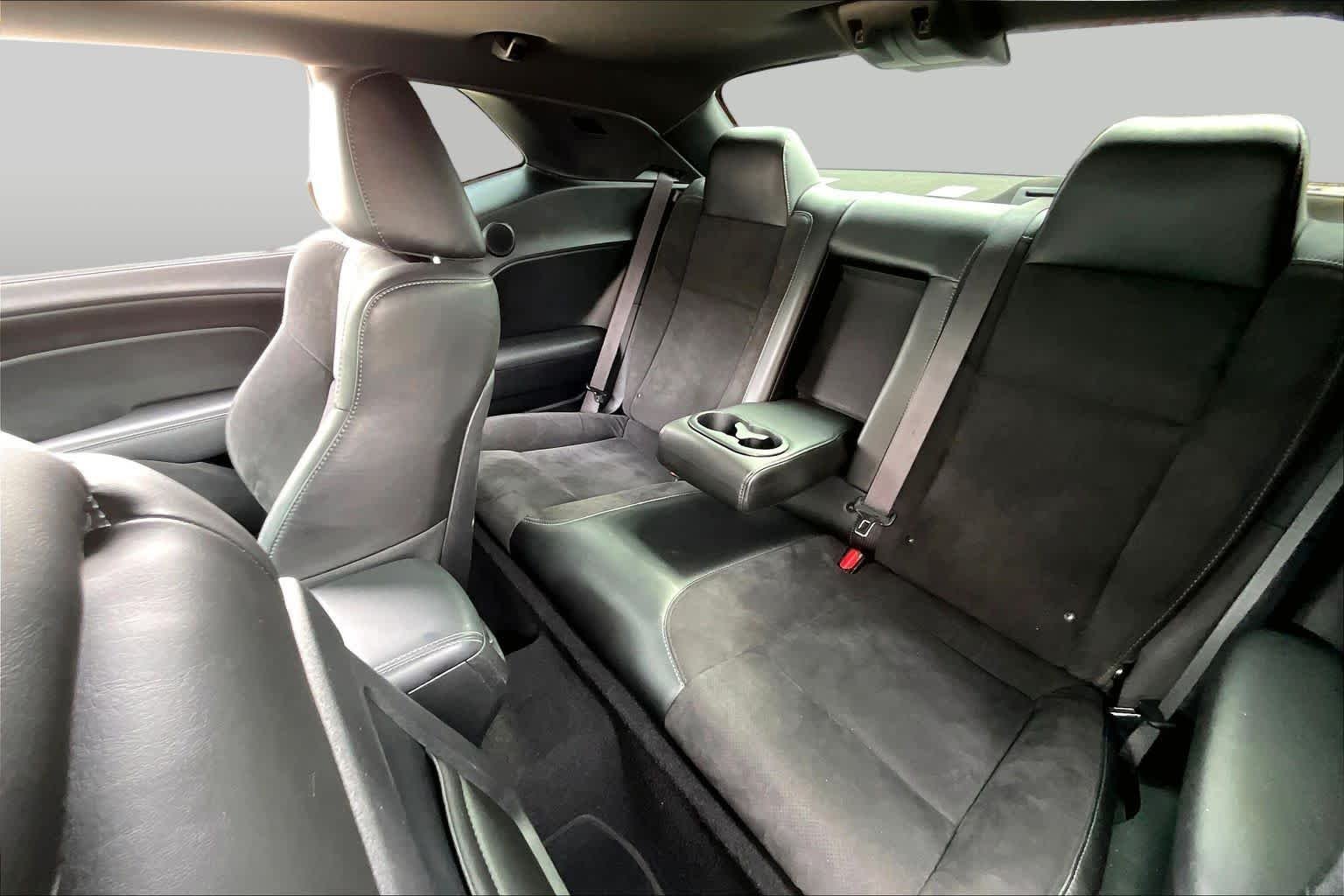 Used 2023 White Knuckle Clearcoat Dodge R/T Scat Pack image 20