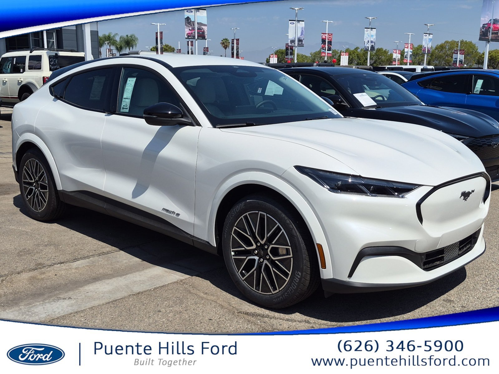New 2026 Star White Metallic Tri-coat Ford Premium image 1