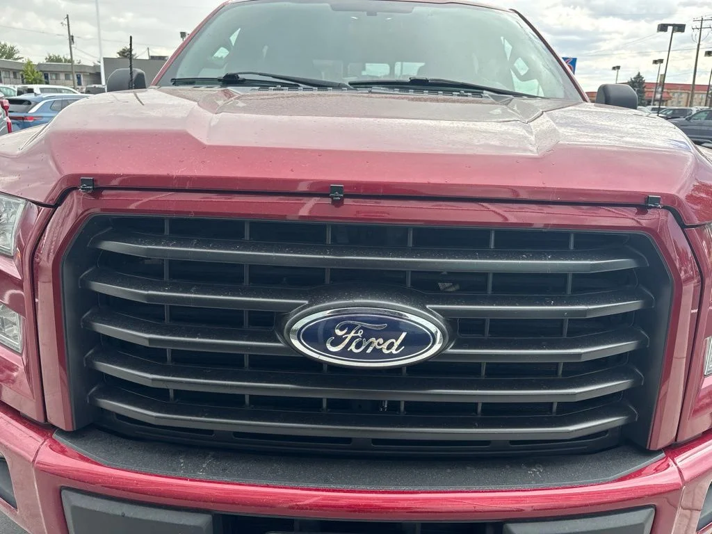 Used 2016 Red Ford XLT image 1