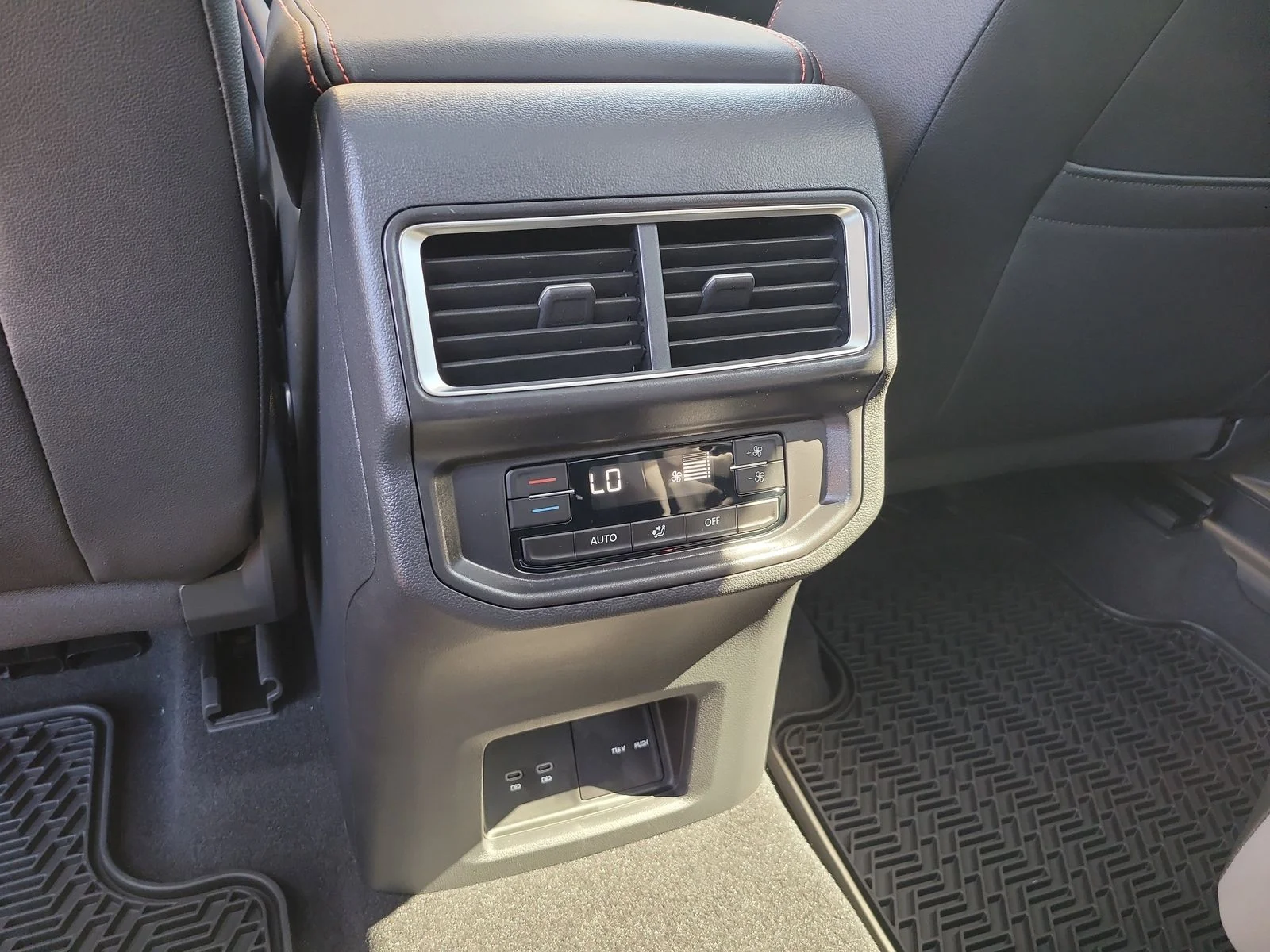 New 2026 Opal White Pearl Volkswagen 2.0T Peak Edition image 14
