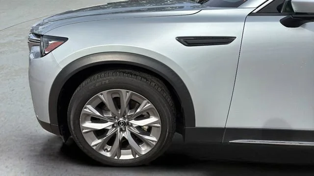 Used 2024 Silver Mazda 3.3 Turbo Premium image 35