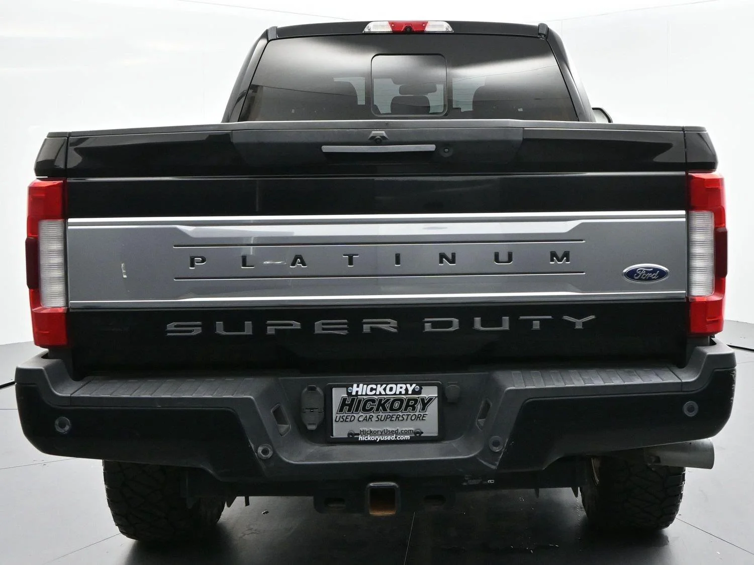 Used 2017 Shadow Black Ford Platinum image 6