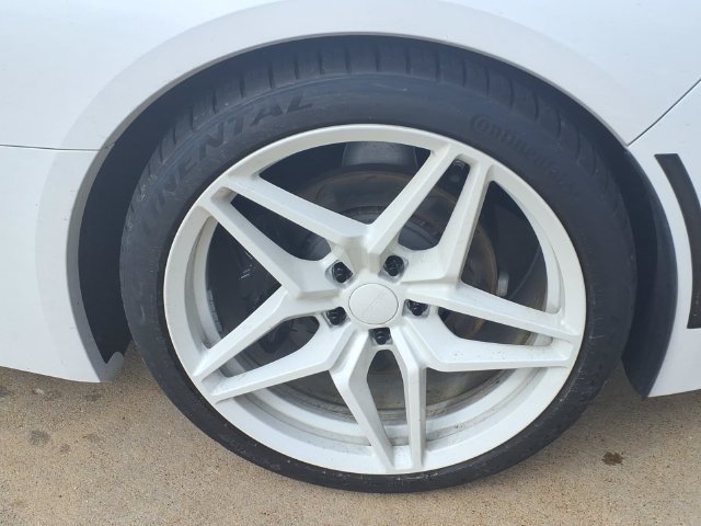 Used 2017 ARCTIC WHITE Chevrolet Z51 2LT image 25