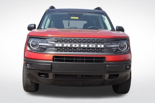 Used 2024 Chili Pepper Red Ford Badlands image 4