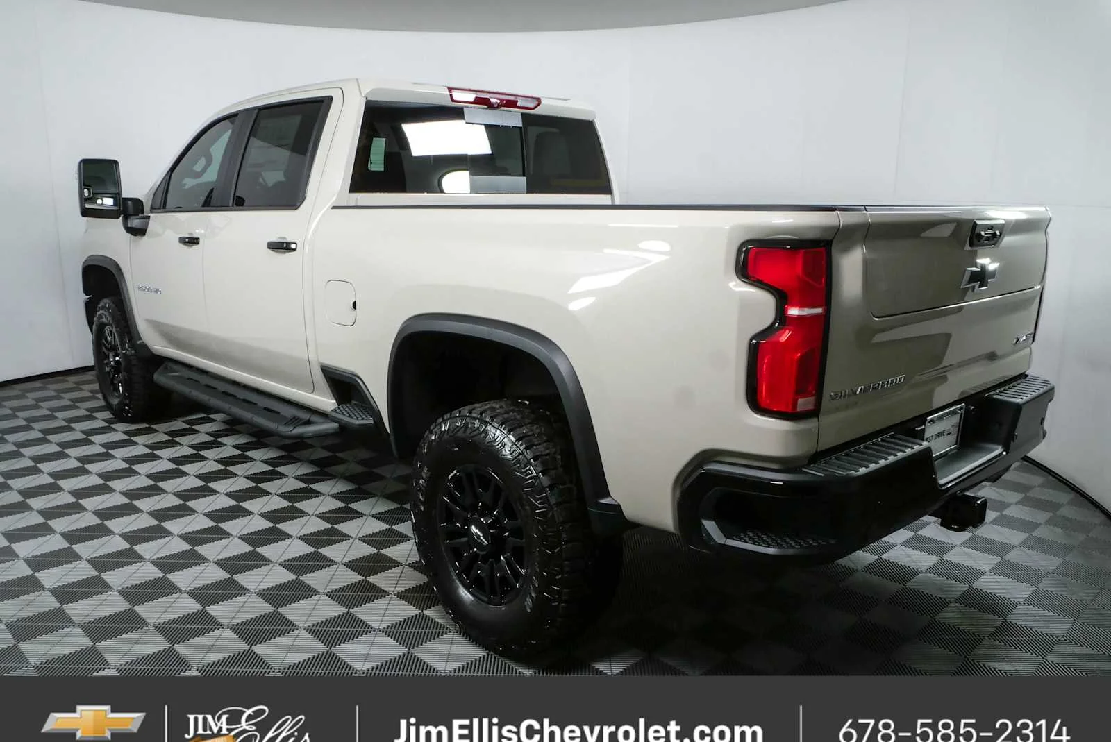 New 2026 White Sands Chevrolet ZR2 image 29