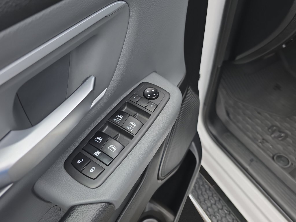 Used 2020 White Ram Big Horn image 18