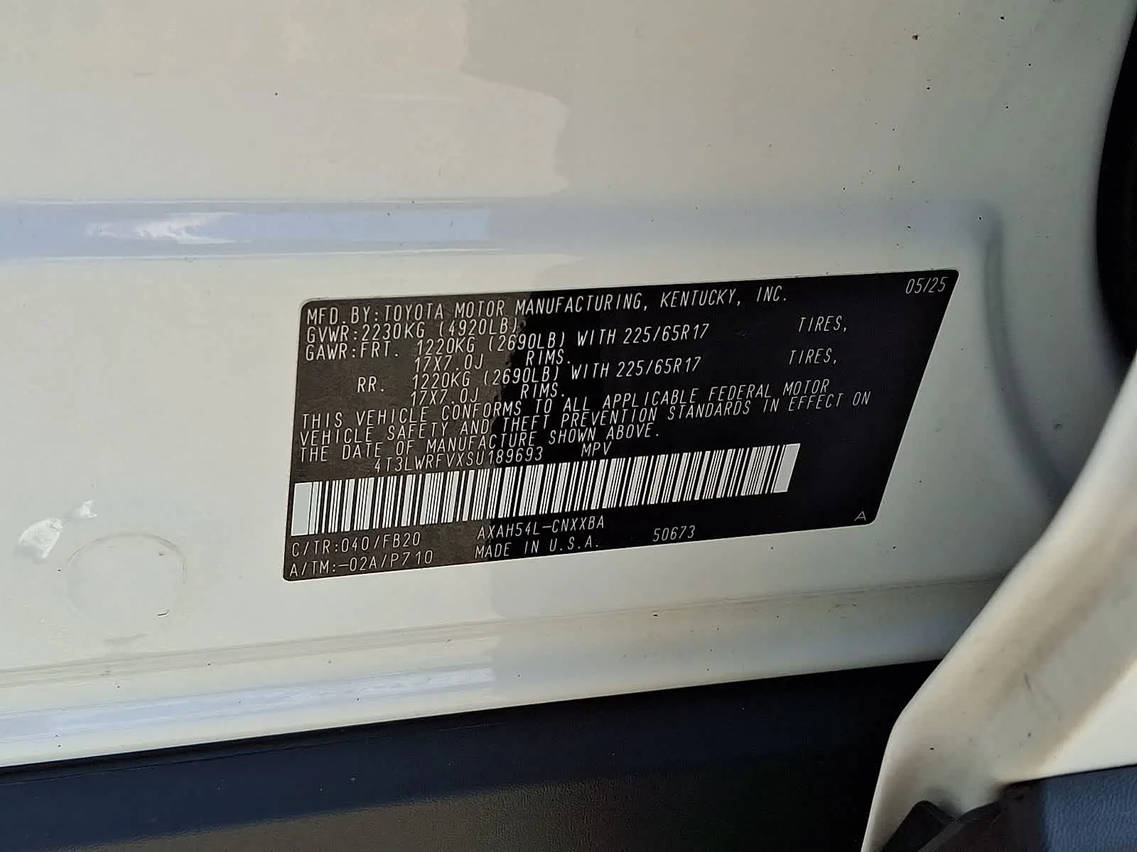 Certified Used 2025 Ice Cap Toyota Hybrid LE image 31