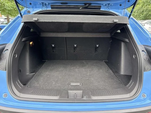 Used 2024 Blue Chevrolet 2RS image 29