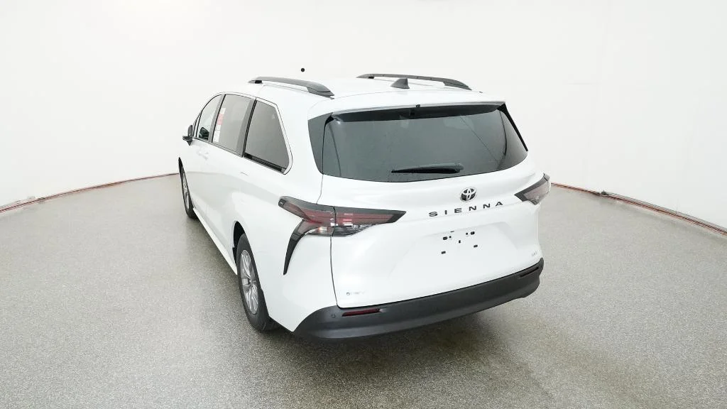 New 2026 Wind Chill Pearl Toyota XLE image 19