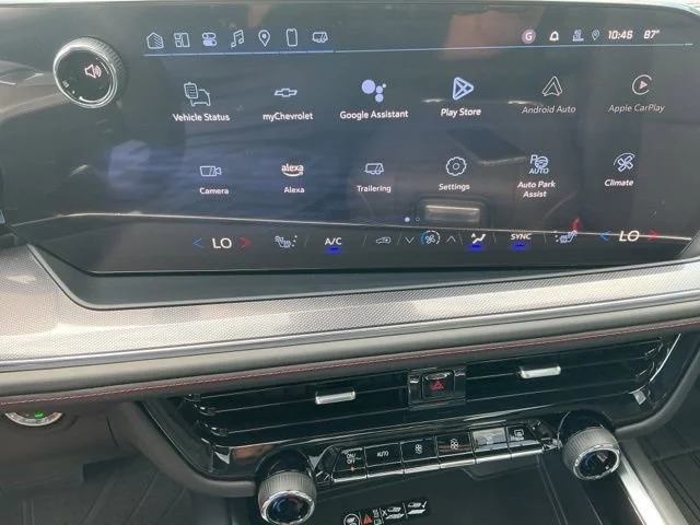 2025 Chevrolet Suburban RST - Photo 23