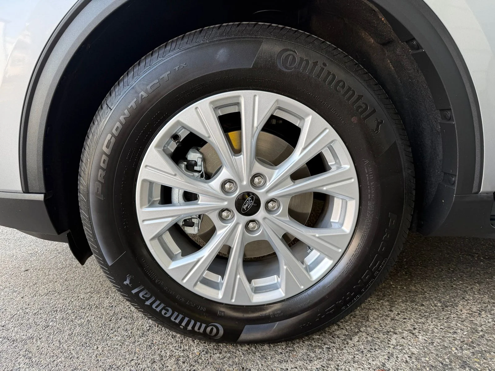 Used 2023 Silver Ford Active image 21