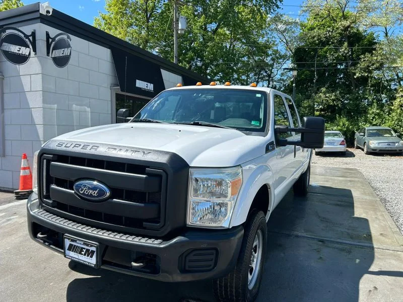 2015 Ford F-350 XL 4x4 Crew Cab 172-In SRW's photo
