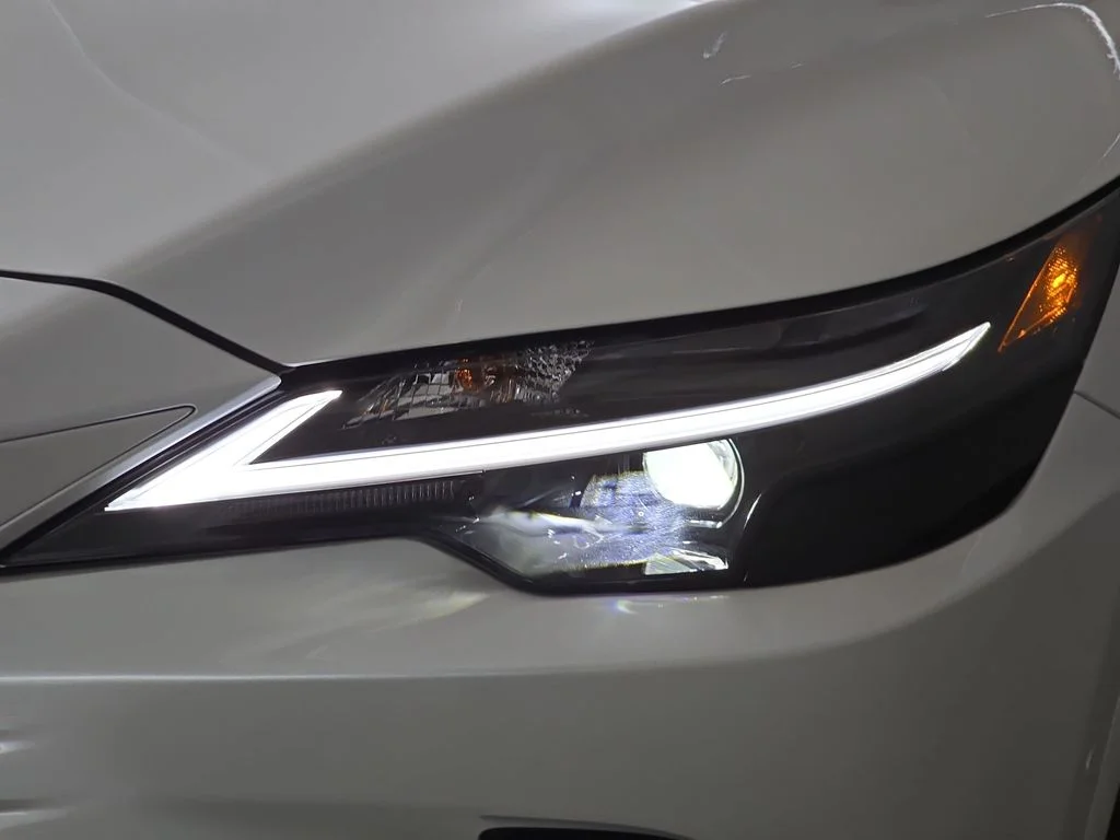New 2026 Eminent White Pearl Lexus PREMIUM PLUS image 29