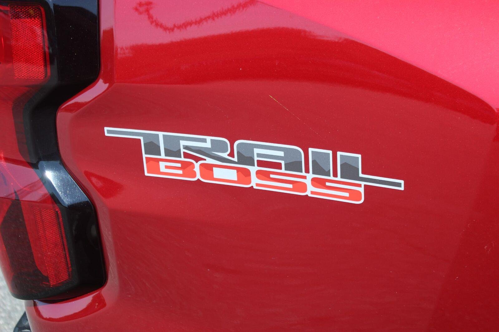 Used 2026 Radiant Red Tintcoat Chevrolet Trail Boss image 10