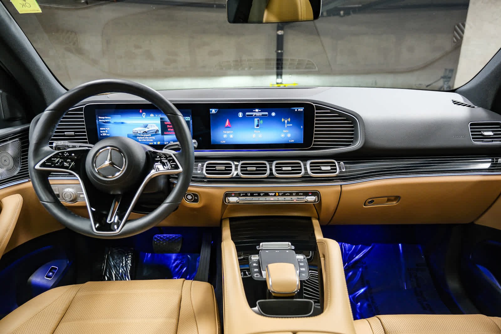 Used 2026 Twilight Blue Metallic Mercedes-Benz GLE 450 image 16