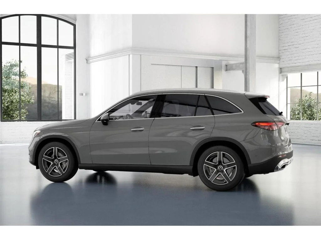 New 2026  Mercedes-Benz GLC 300 image 32