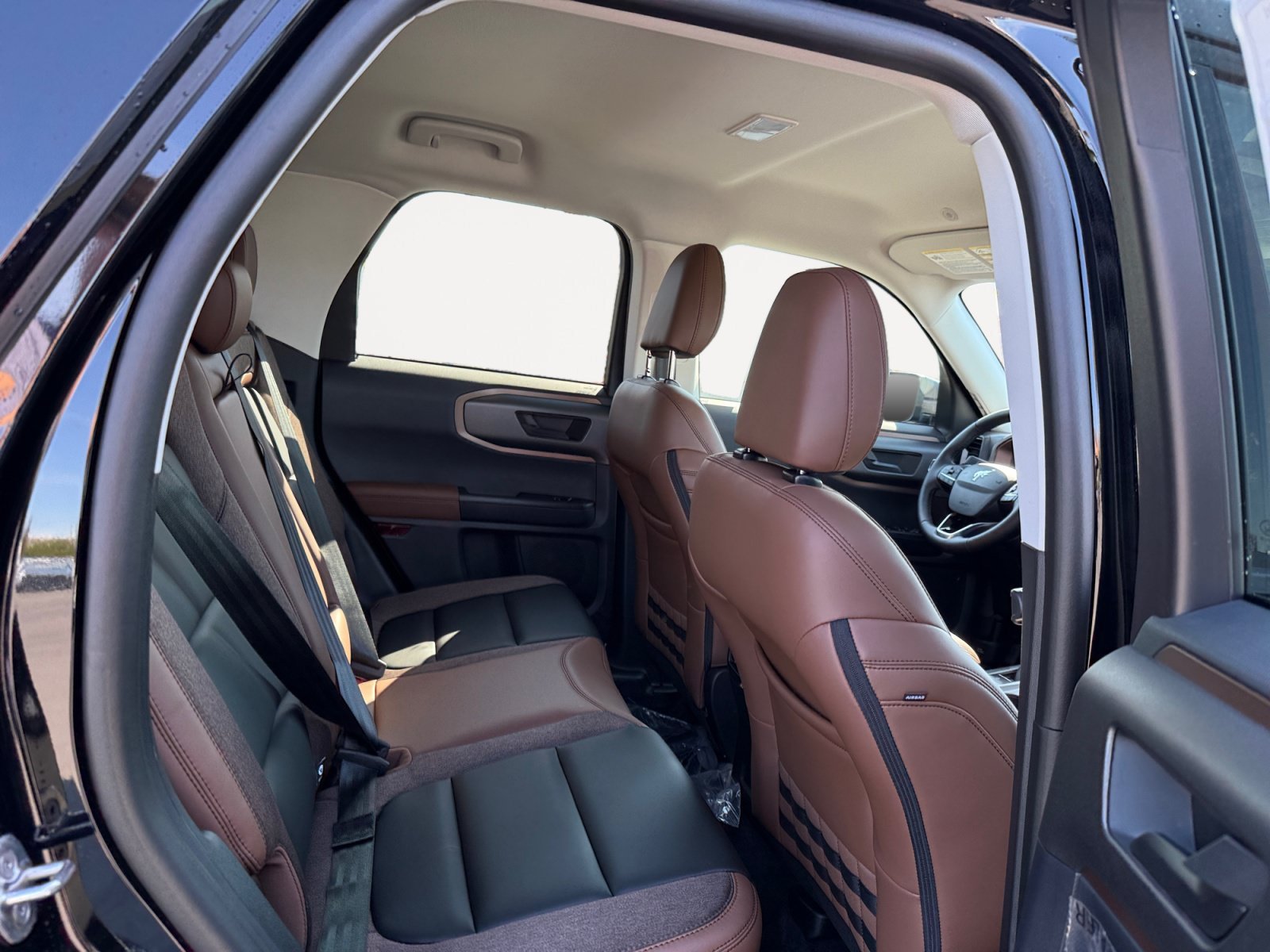 New 2026 Shadow Black Ford Outer Banks® image 18