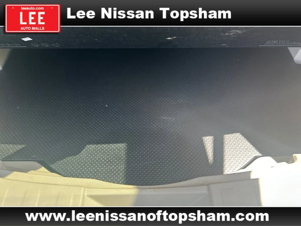 Used 2019 Pearl White Tricoat Nissan SV image 21