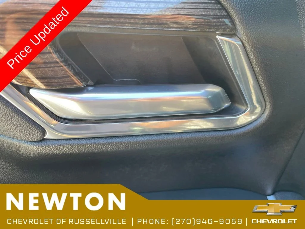 Used 2025 Cypress Gray Chevrolet LT (2FL) image 26