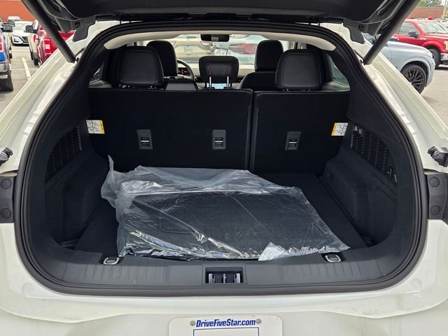 New 2026 Star White Metallic Tri-coat Ford Premium image 35