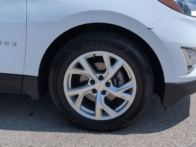Used 2021 White Chevrolet Premier image 11