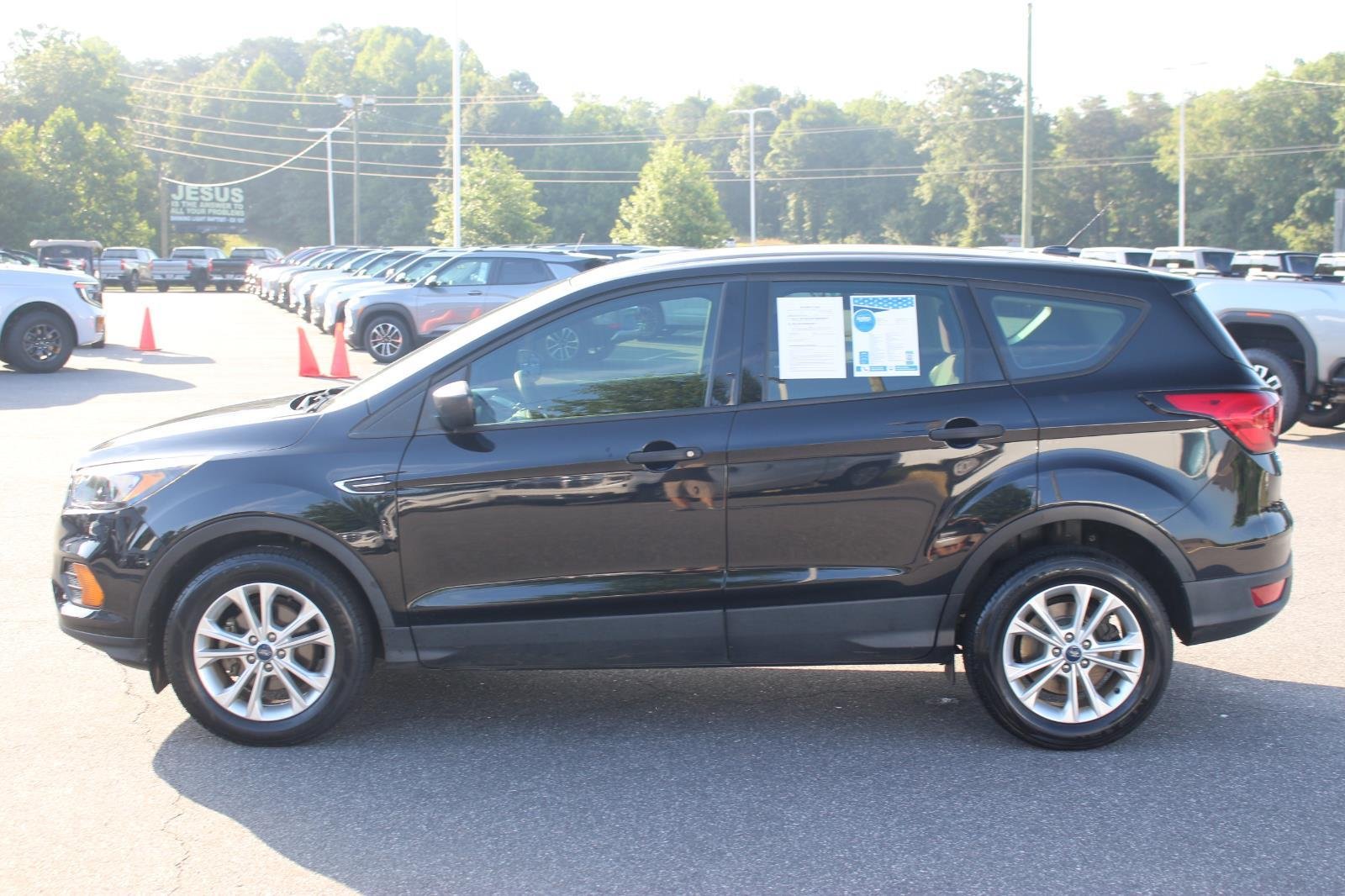 Used 2019 Black Ford S image 4