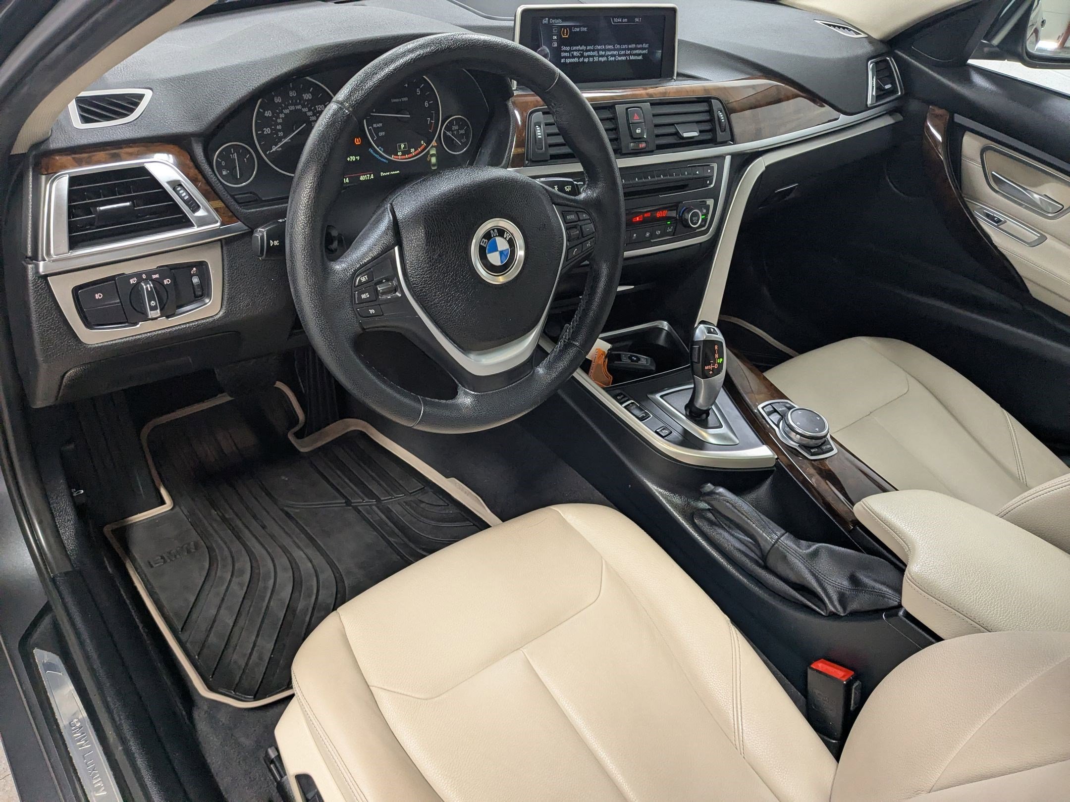 Used 2015 Mineral Grey Metallic BMW 328i xDrive image 10