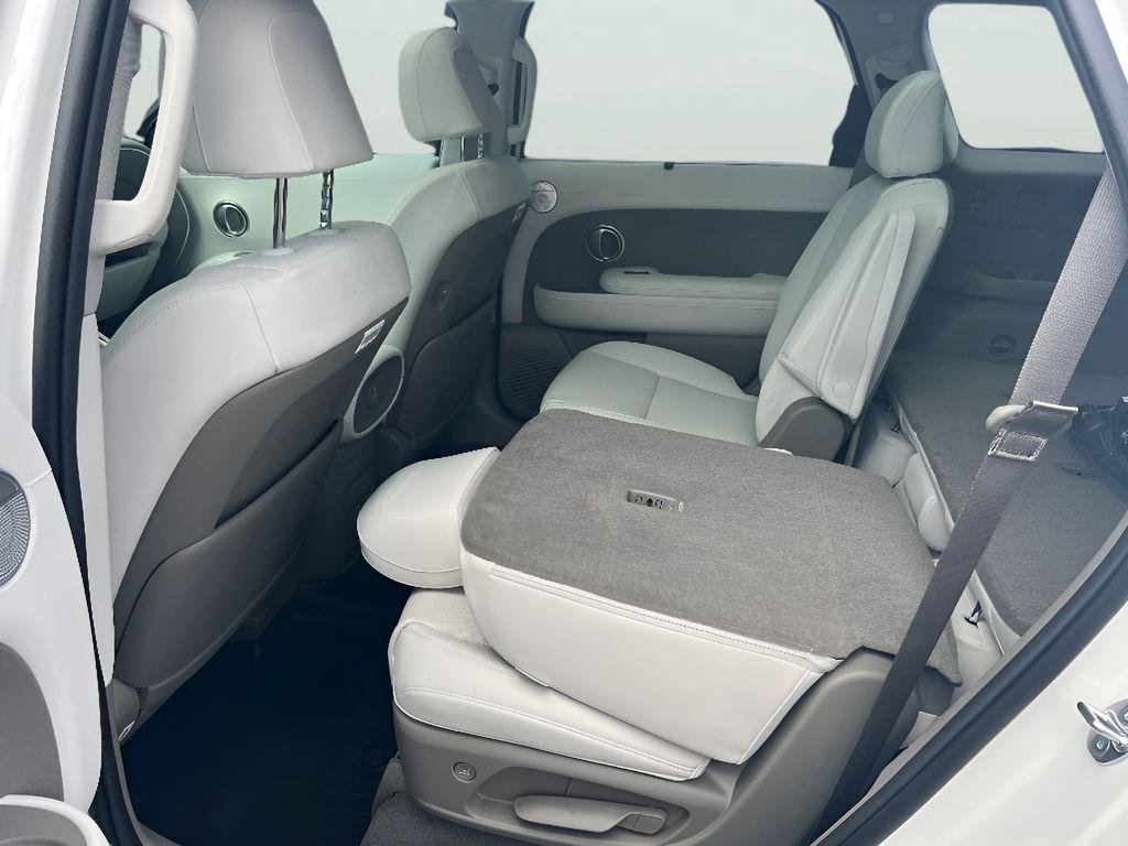 New 2026 Creamy White Pearl Hyundai Limited FWD image 14