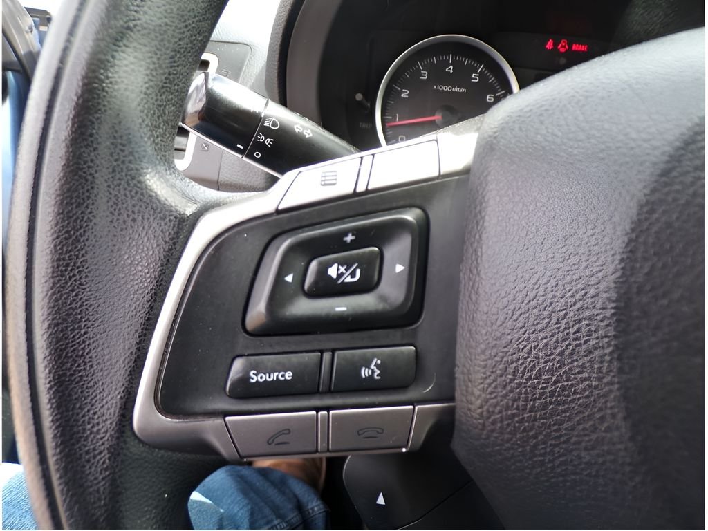 Used 2016 Quartz Blue Pearl Subaru 2.5i image 17
