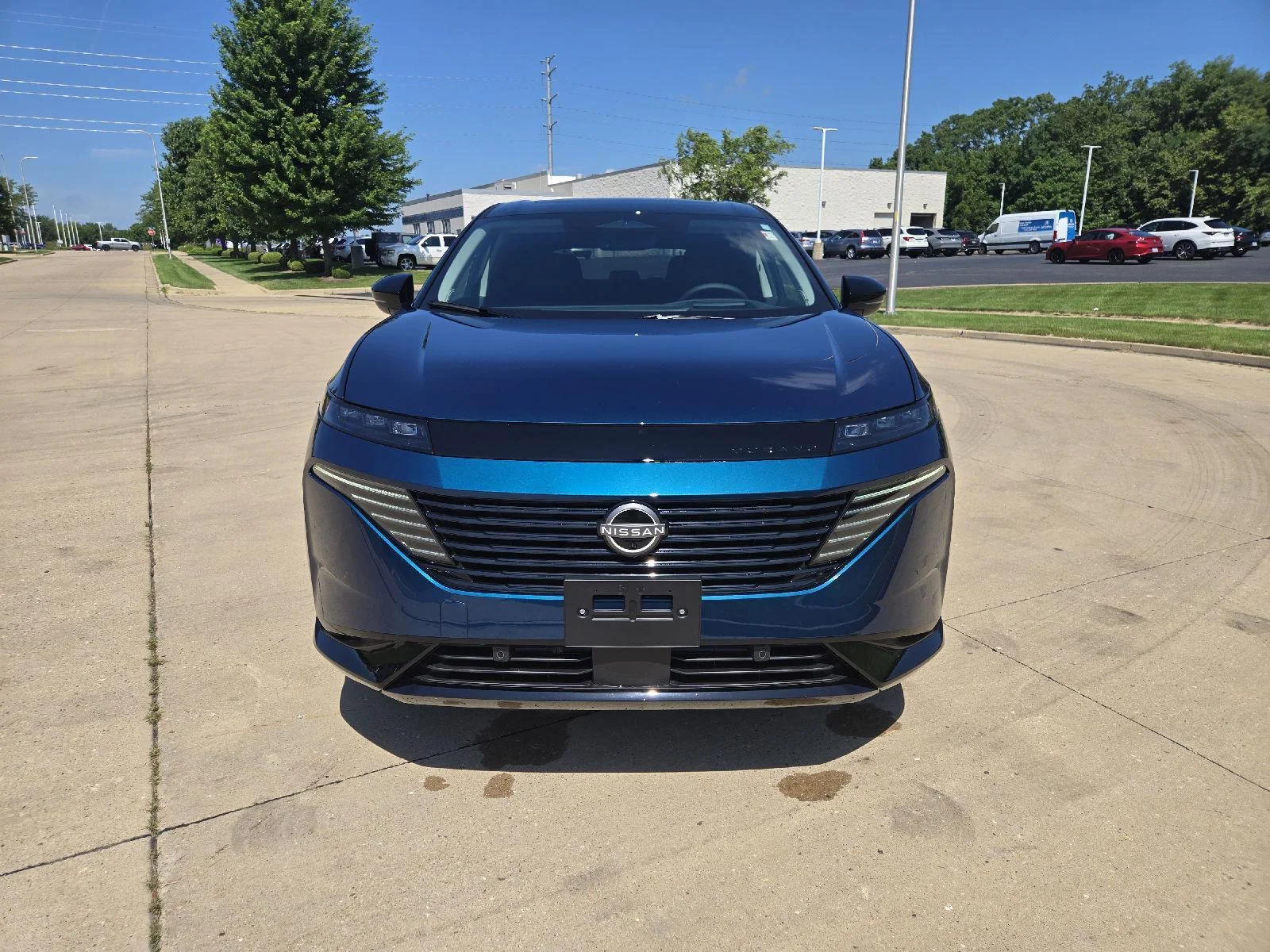 New 2026 Aurora Blue Pearl Metallic/Super Black Nissan Platinum image 7