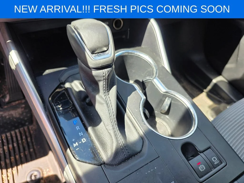 Used 2022 Gray Toyota LE image 11