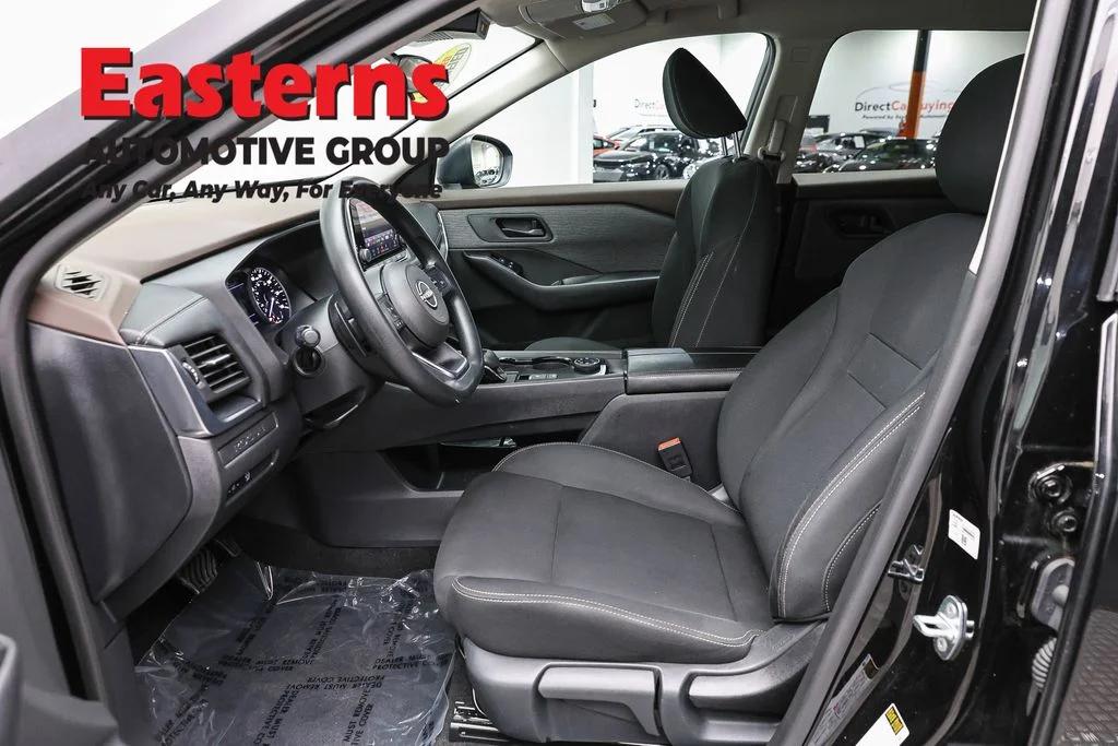 Used 2023 Black Nissan S image 13