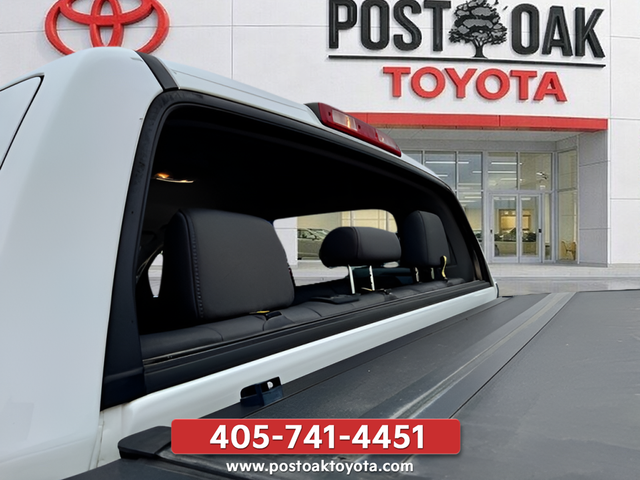 Used 2020 White Toyota SR5 image 29